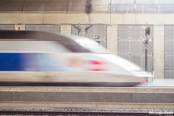 TGV SNCF à l'Aéroport CDG