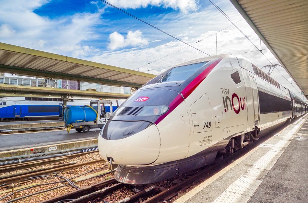 Voyages : Ménage de printemps pour les cartes de réduction SNCF !