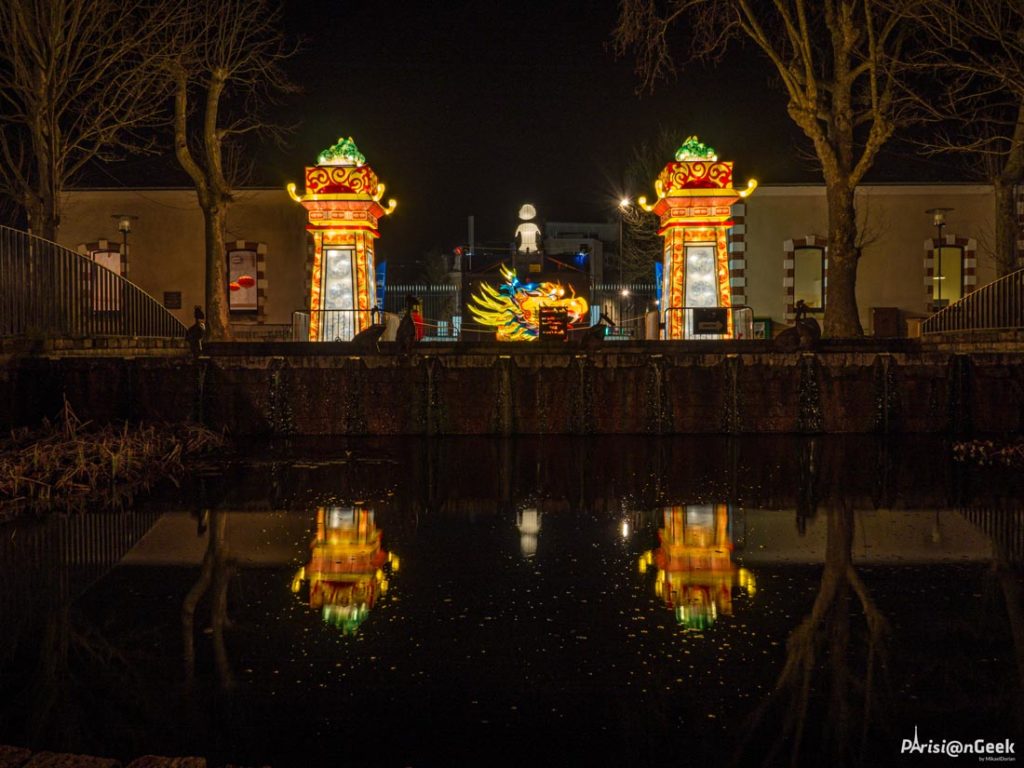 Entrée du Parc Théodore Monod pendant les Lumières Légendaires de Chine au Mans