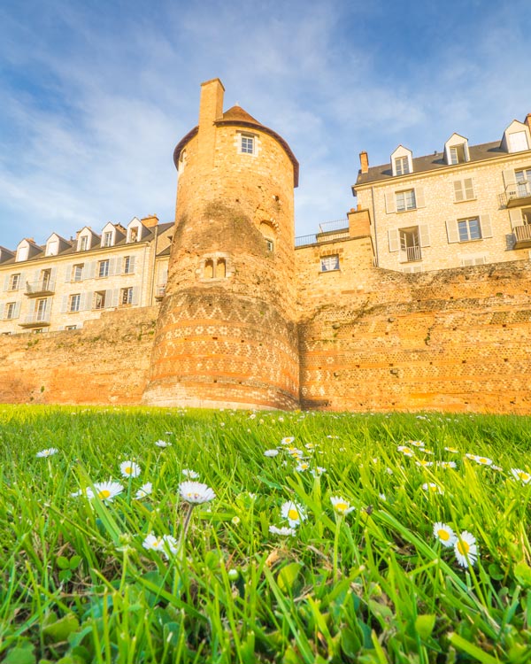Enceinte gallo-romaine de la Cité Plantagenêt du Mans
